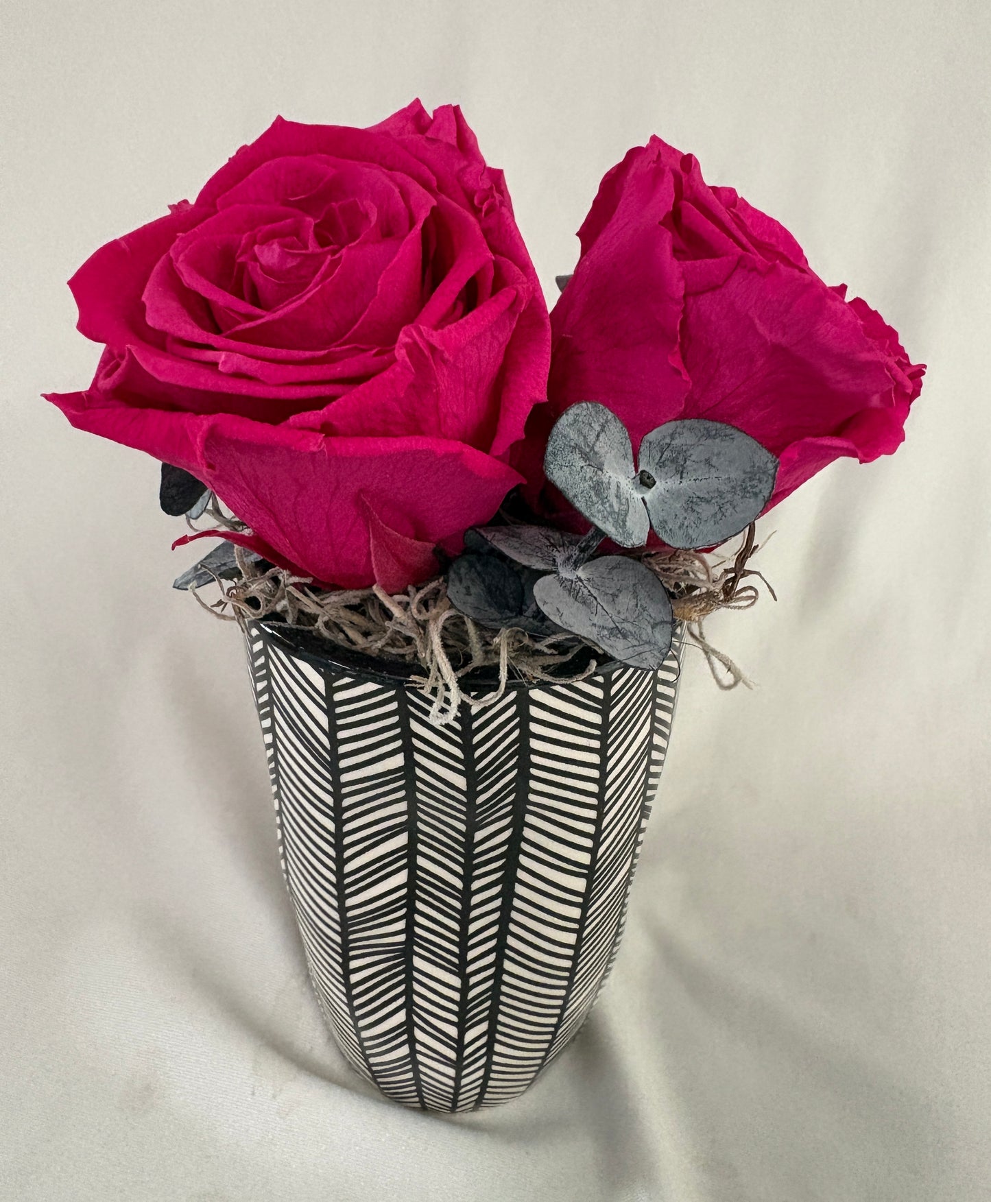 Black and White Modern Style Preserved Rose Arrangement (multiple styles & sizes)