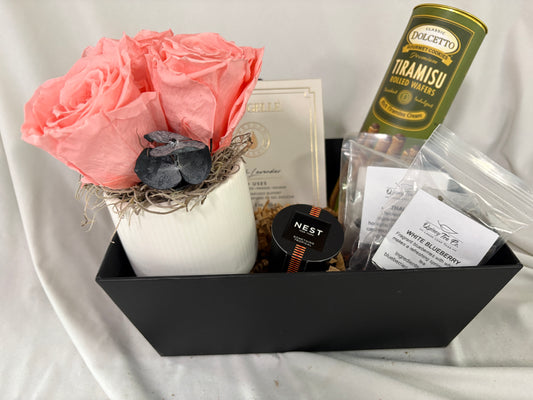 Mother's Day Gift Box: A Little Pampering for Mom